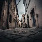 Palazzo Capparucci - Dimora Storica Fermo
