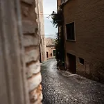 Palazzo Capparucci - Dimora Storica 4*