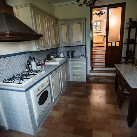 Palazzo Capparucci - Dimora Storica Guest house Fermo