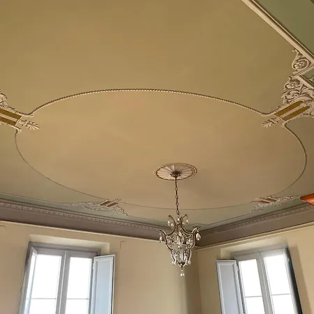 Palazzo Capparucci - Dimora Storica Konukevi 4*