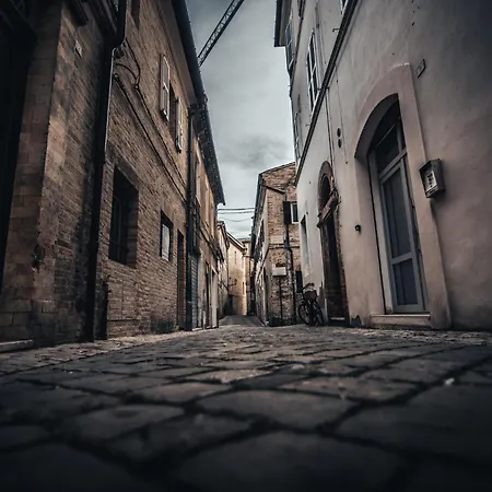 Palazzo Capparucci - Dimora Storica Фермо