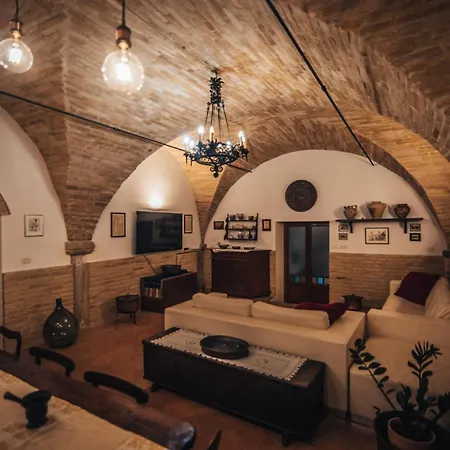 Konukevi Palazzo Capparucci - Dimora Storica