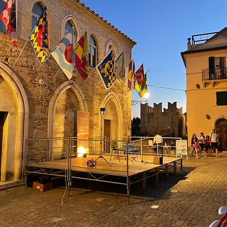 Palazzo Capparucci - Dimora Storica Guest house *