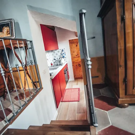 Palazzo Capparucci - Dimora Storica Guest house