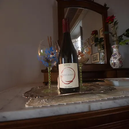 Palazzo Capparucci - Dimora Storica Fermo