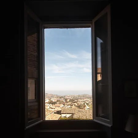Palazzo Capparucci - Dimora Storica 4* Fermo