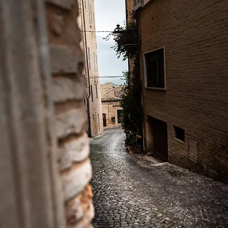 Palazzo Capparucci - Dimora Storica 4*