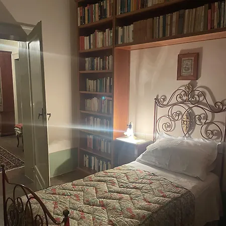 Palazzo Capparucci - Dimora Storica 4* Fermo