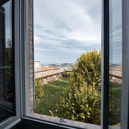 Konukevi Palazzo Capparucci - Dimora Storica Fermo