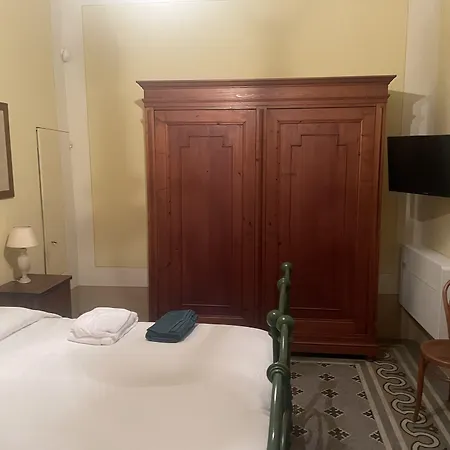 Palazzo Capparucci - Dimora Storica Гостевой дом Фермо