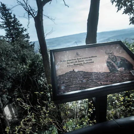 Konukevi Palazzo Capparucci - Dimora Storica Fermo