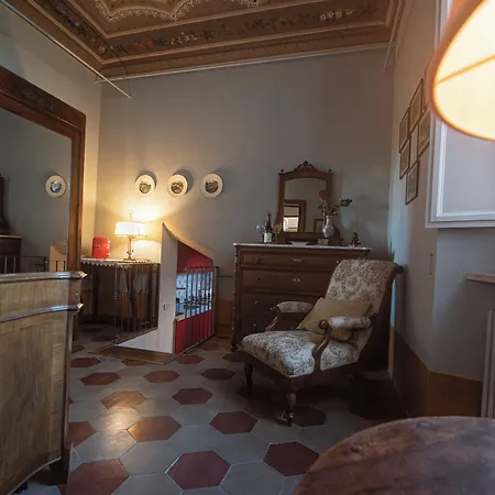 Palazzo Capparucci - Dimora Storica 4* Fermo